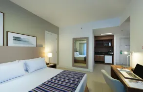 Imagem 3 da empresa BEST WESTERN MULTI SUITES Hotéis em Duque De Caxias RJ